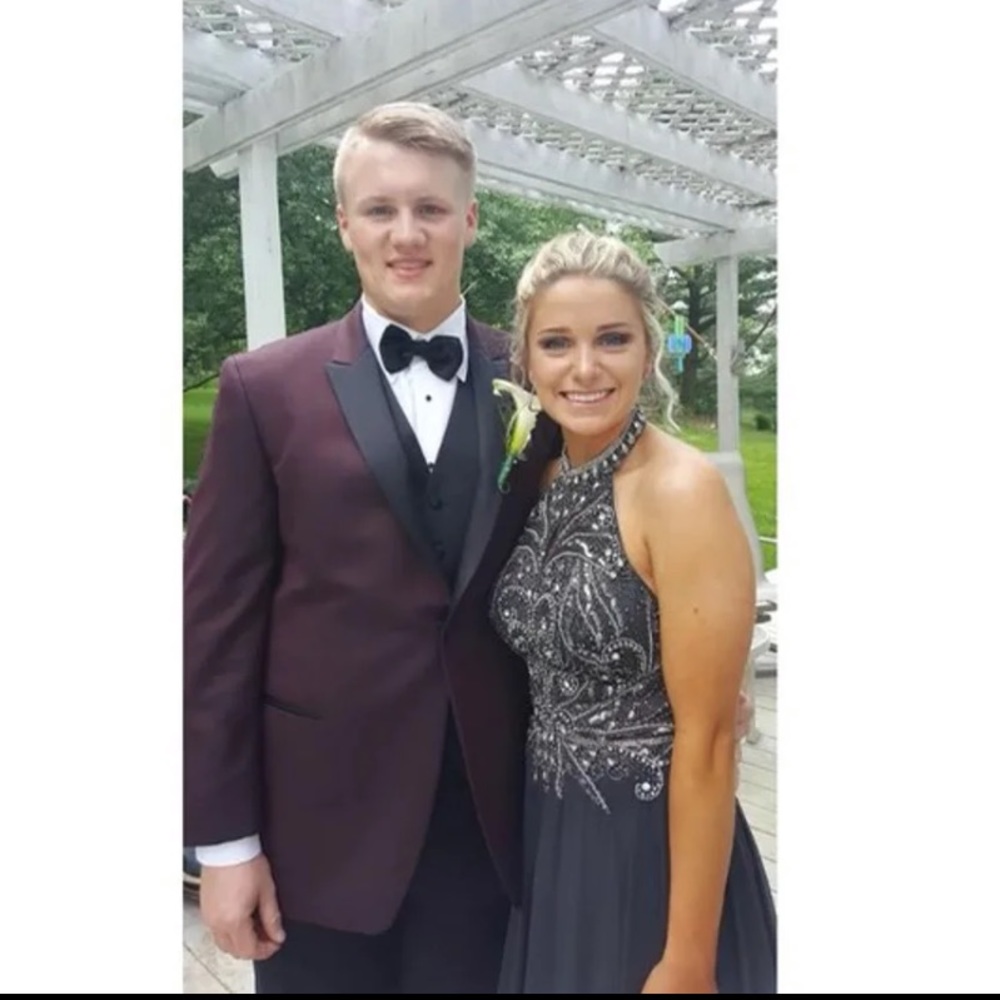 Size 2 Jovani Prom Dress